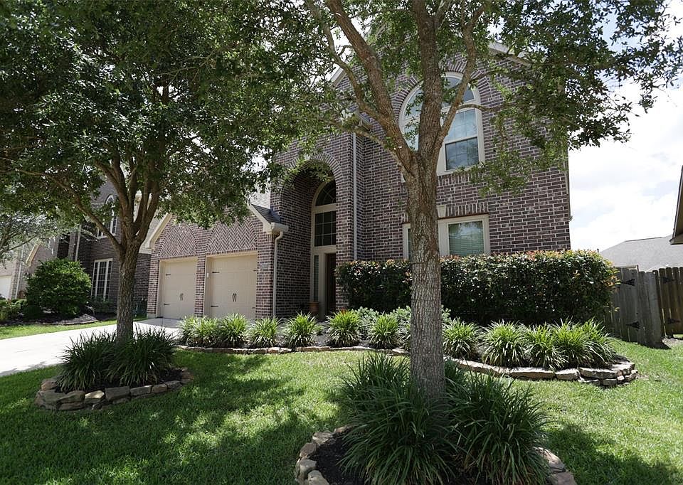 1st image of 26619 Fielder Brook Ln