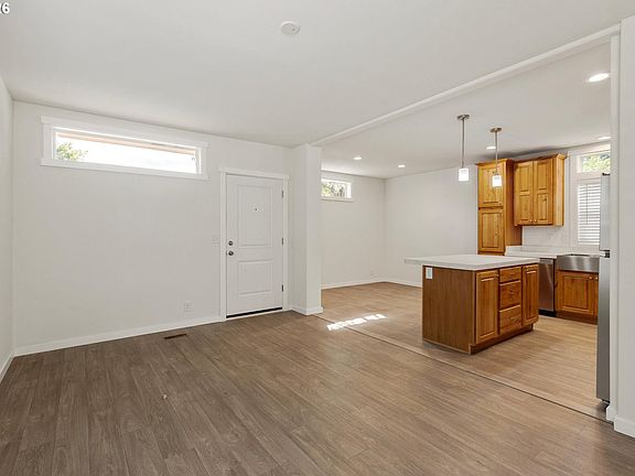 4th image of 1652 Wiltsey Rd SE Unit 12