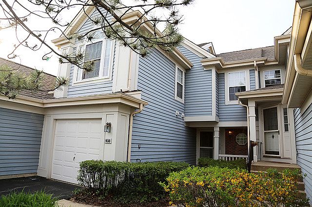 1st image of 938 Little Falls Ct