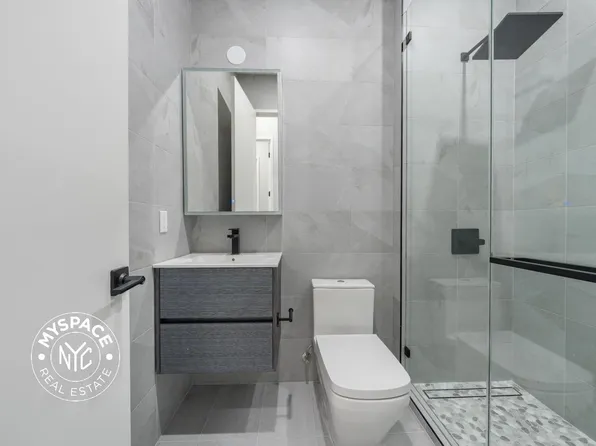 461 Myrtle Avenue image 6 of 13