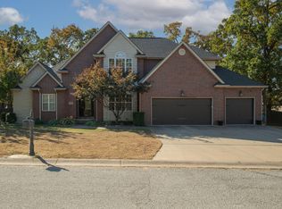 106 Van Dusen Dr, Carl Junction, MO 64834