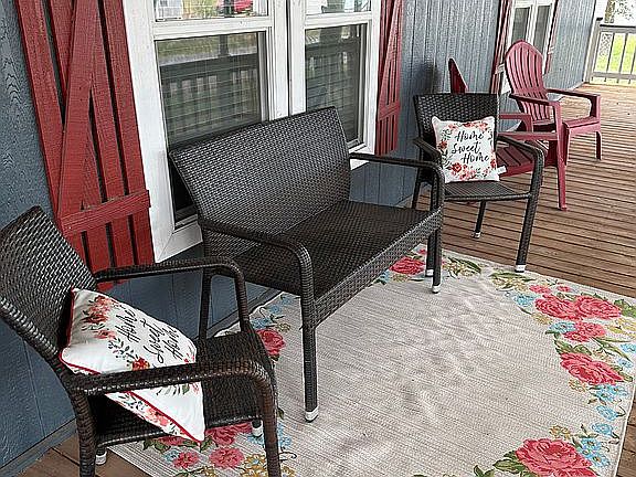 2nd image of 14631 Ash St