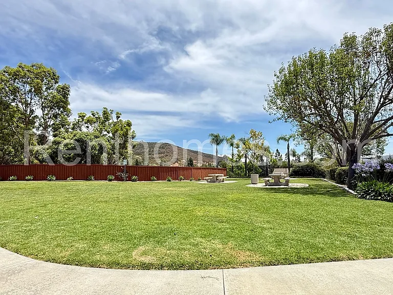 6865 Camino De Amigos — Photo 27