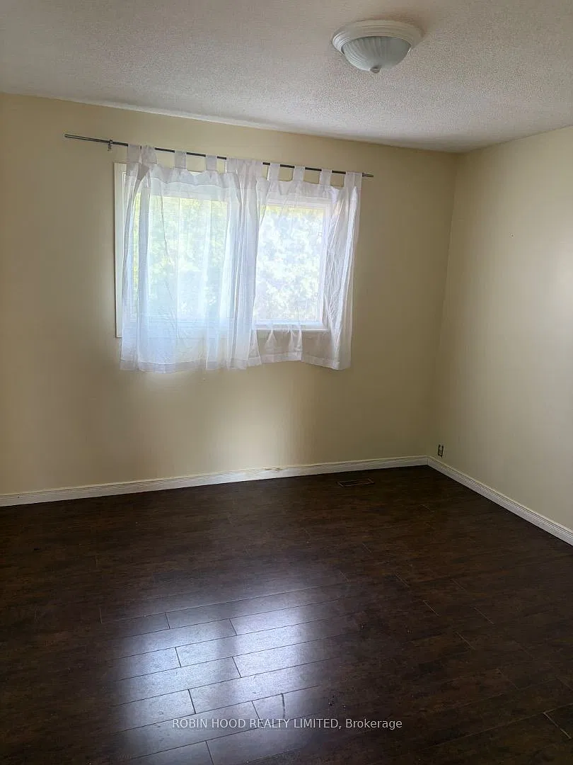 3 bed, $3,100 — Photo 2