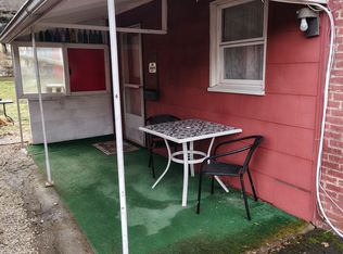 202 Market St APT 1, Freeport, PA 16229