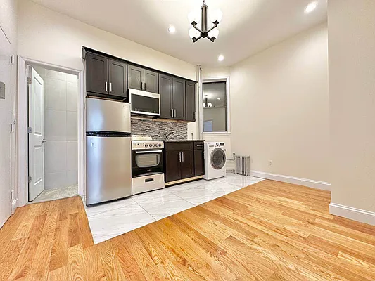 Rented by Doorway NYC, LLC | media 5