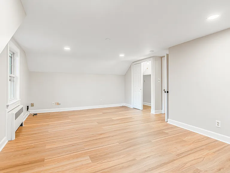 119 Green St — Photo 19