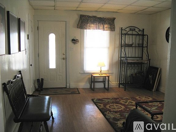 2nd image of 11 William St #1
