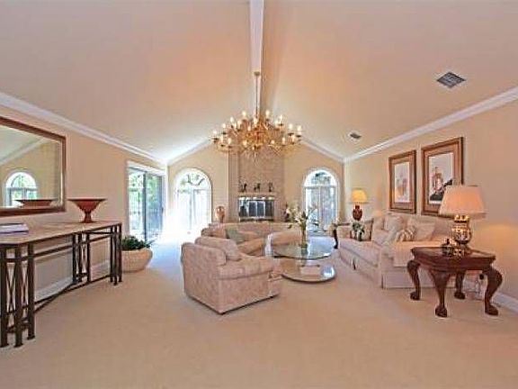 Gracious Living Room