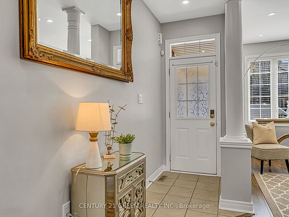4th image of 37 Tundra Swan Rd