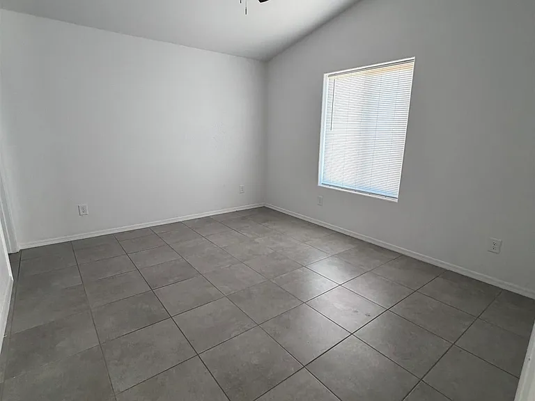 4792 E Udall Ln — Photo 12