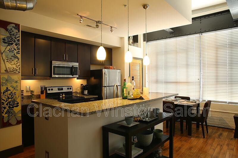 1st image of 101 E 6th St Unit 603