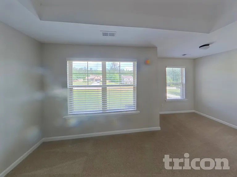 155 Hickory Hills Dr — Photo 5