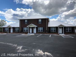 593 Beach Rd #3, Baxley, GA 31513