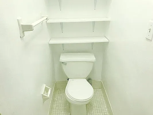 Rented by AJ Clarke | media 23