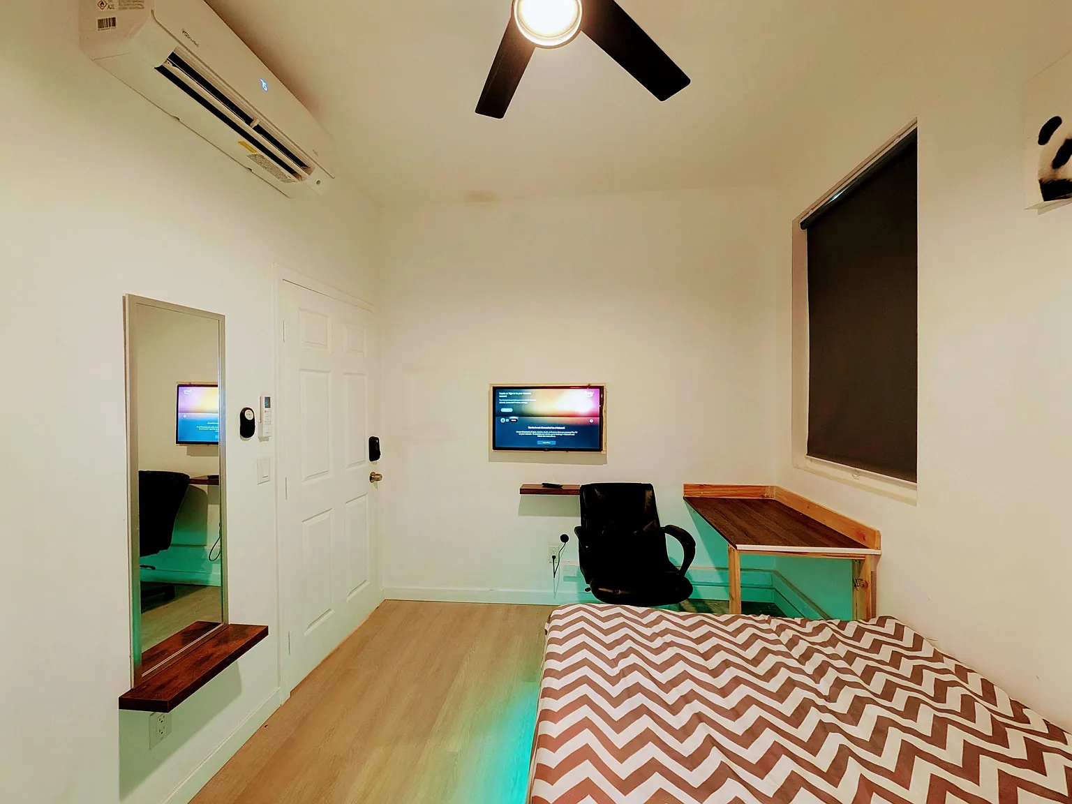 3 bed, 1.0 bath, 480 sqft, $819 — Photo 2