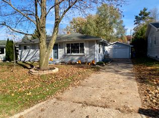 1122 S Cleveland St, Shawano, WI 54166