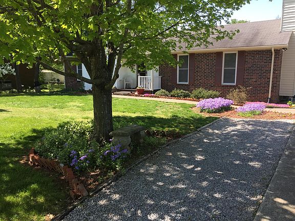 3rd image of 106 Luckett Pl