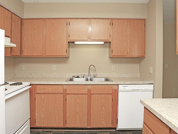 5th image of 8510 210th St W #8a230ef59