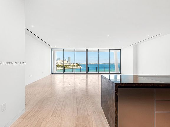 3rd image of 5 Grove Isle Dr #L501