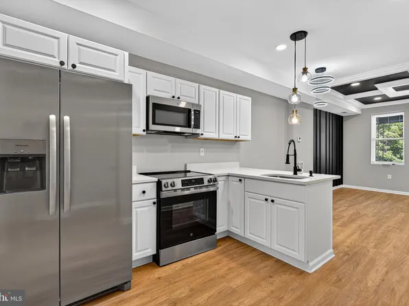 3107 Independence St, Baltimore, MD 21218