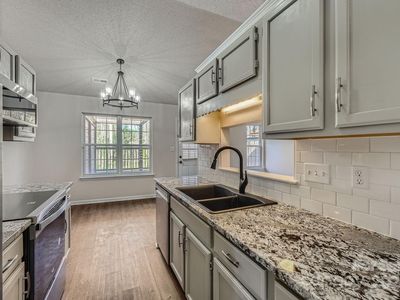3753 Capps Hill Dr, Charlotte, NC, 28216