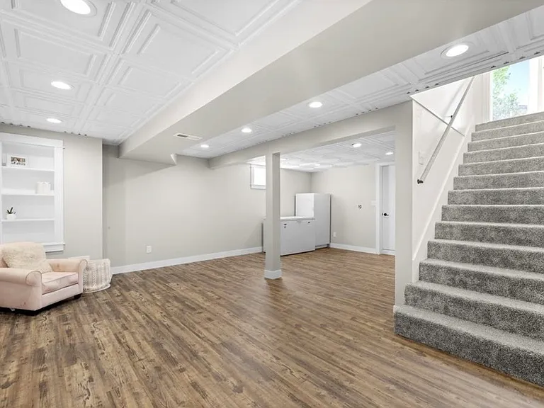 304 Harrison Blvd — Photo 22
