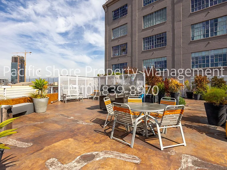 1855 Industrial St #408 — Photo 20