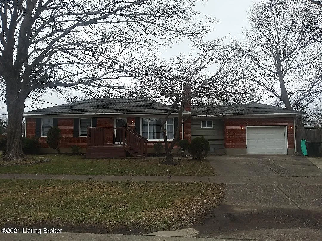 3005 Iris Way photo 1