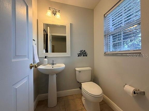 5th image of 2510 HASSONITE STREET