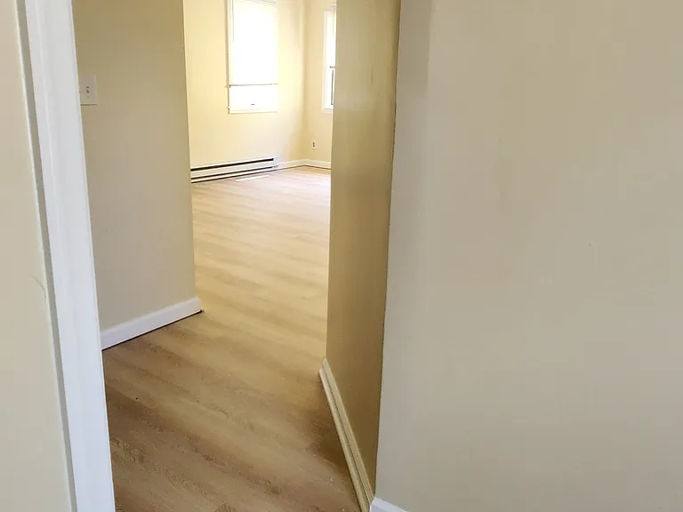117 Alder Dr — Photo 5