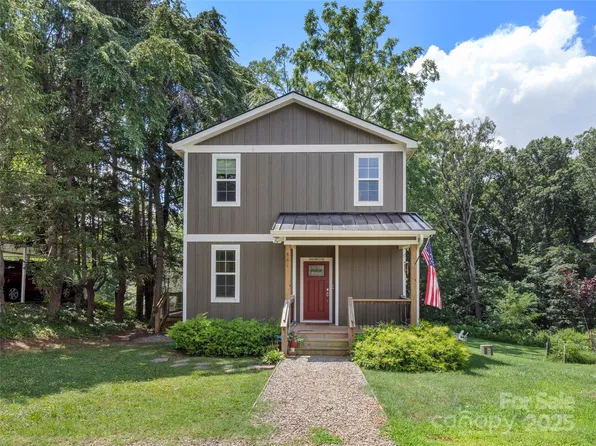 862 Sand Hill Rd, Asheville, NC 28806