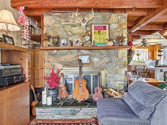 4th image of 1120 Kingsway Rd