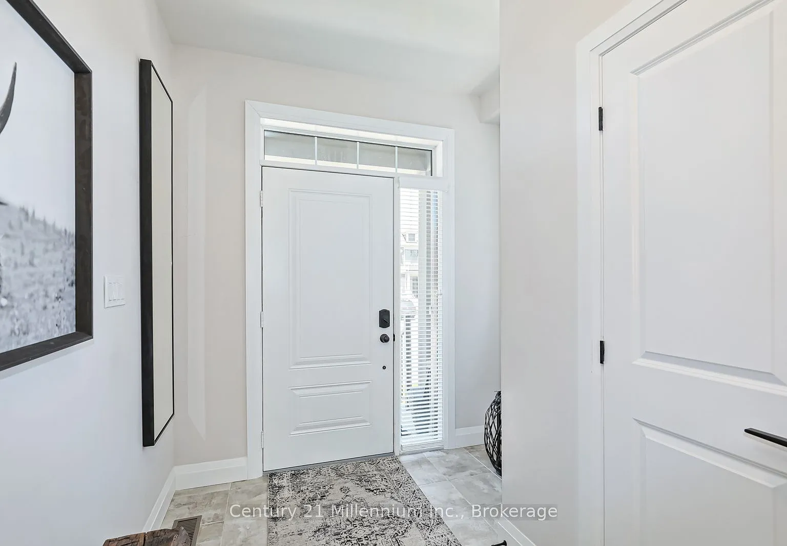 3 bed, $3,500 — Photo 4