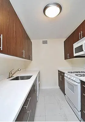 Rented by Goldfarb Properties | media 1