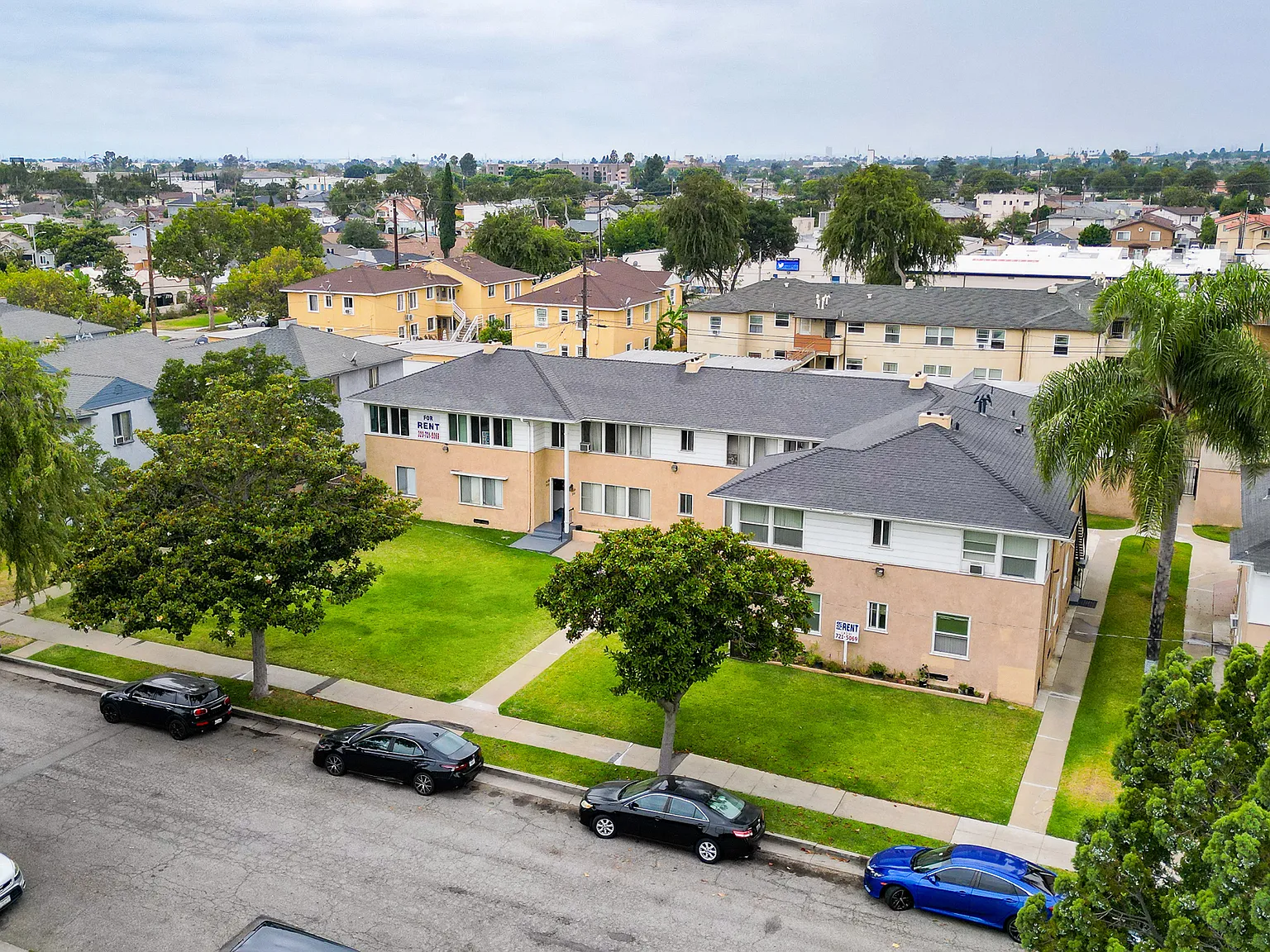 2 bed, 1000 sqft, $2,100 — Photo 2