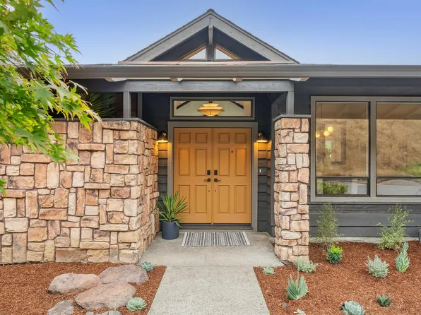 1768 Astor Ct, San Leandro, CA 94577