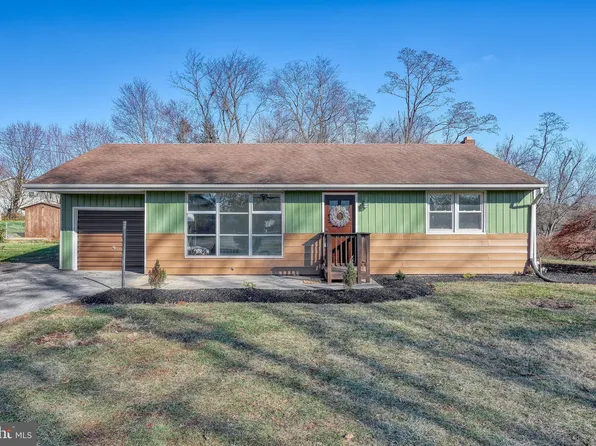 4315 Bull Rd, Dover, PA 17315