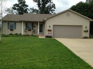 1990 Harold St, Adrian, MI 49221