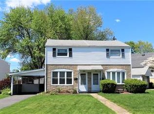 1504 Valley Rd, Bethlehem, PA 18018