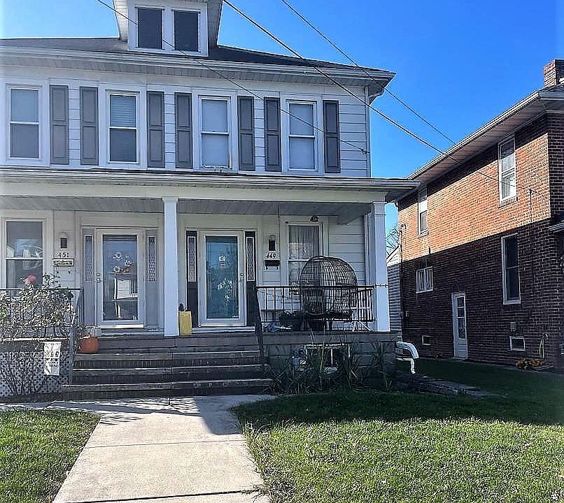 1st image of 449 S Franklin St