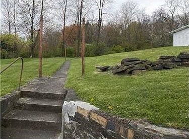 2nd image of 219 Bessemer Dr