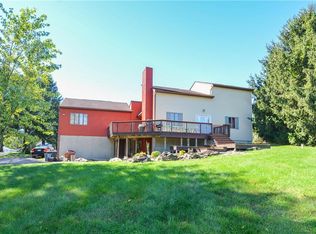 5880 Chestnut Hill Rd, Coopersburg, PA 18036