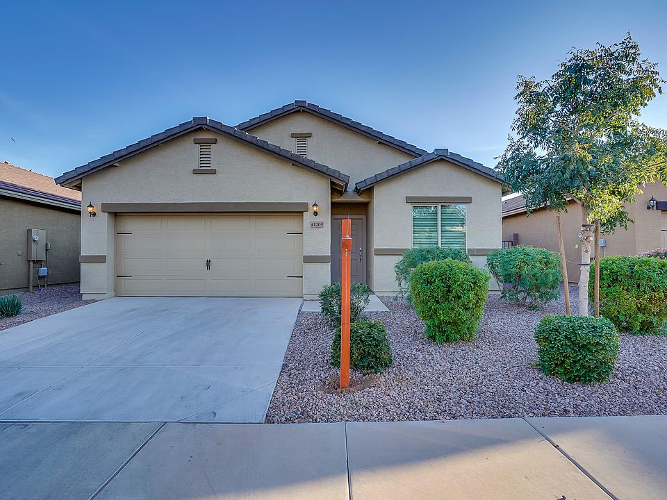 1st image of 41205 W Lucera Ln