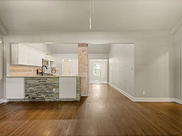 2415 N Boston Ave — Photo 11