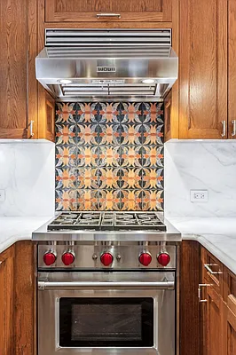 Sold by Compass | media 6