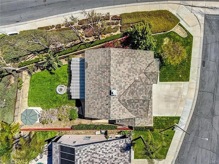 43082 Pudding Ct — Photo 32