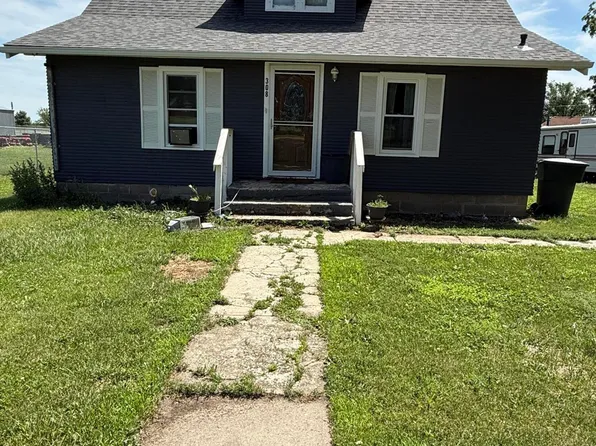 308 N Main St, Tripp, SD 57376