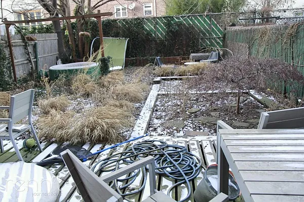 Rented by Rennit Inc. | media 17