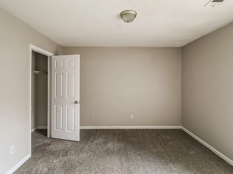 120 Sherwood Loop — Photo 10